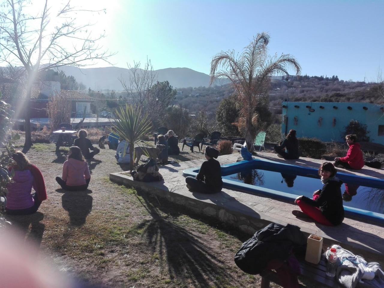 Las Acacias Refugio De Descanso Hotel La Falda Luaran gambar