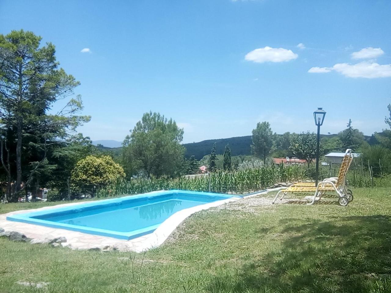 Las Acacias Refugio De Descanso Hotel La Falda Luaran gambar