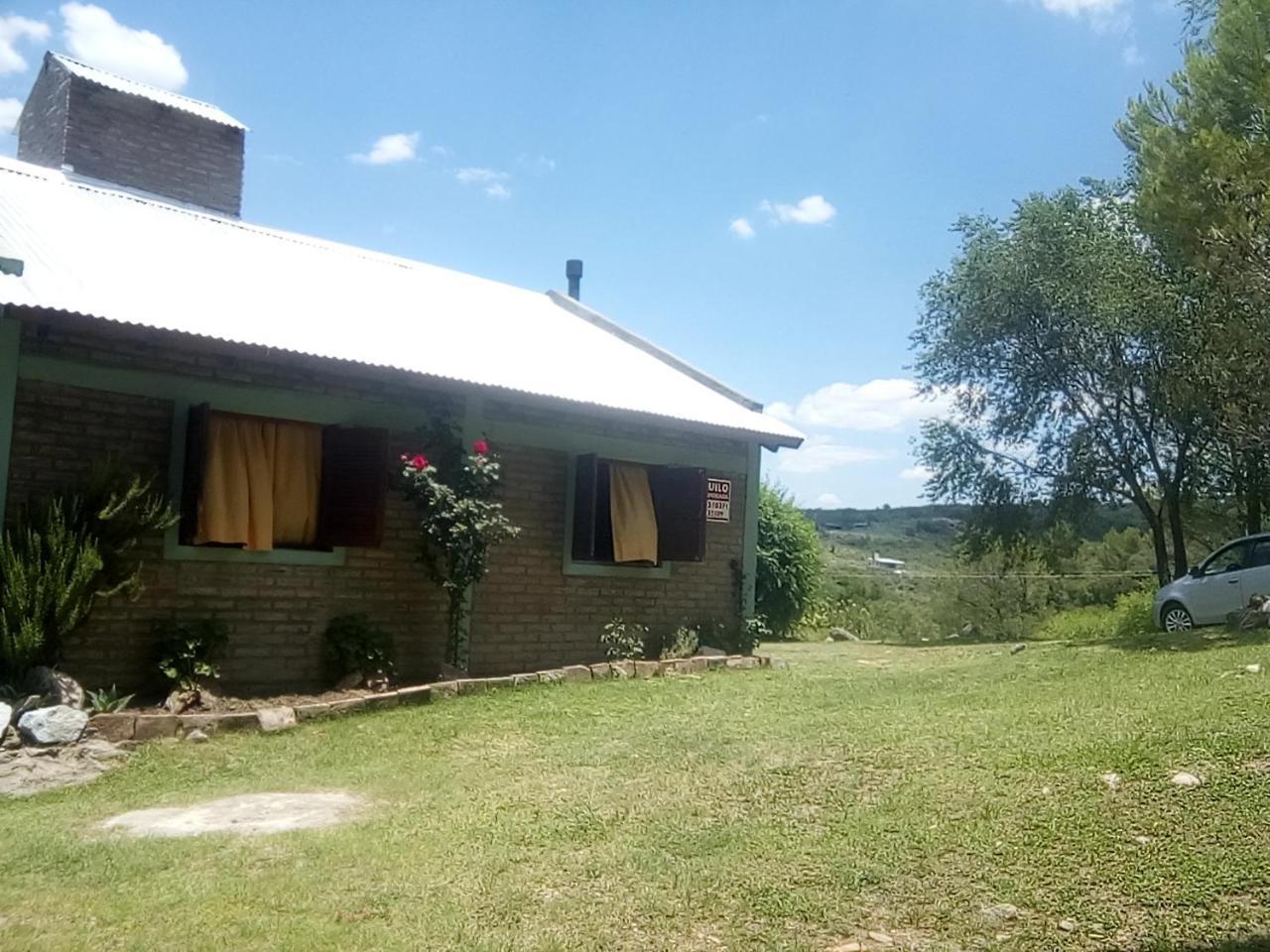 Las Acacias Refugio De Descanso Hotel La Falda Luaran gambar